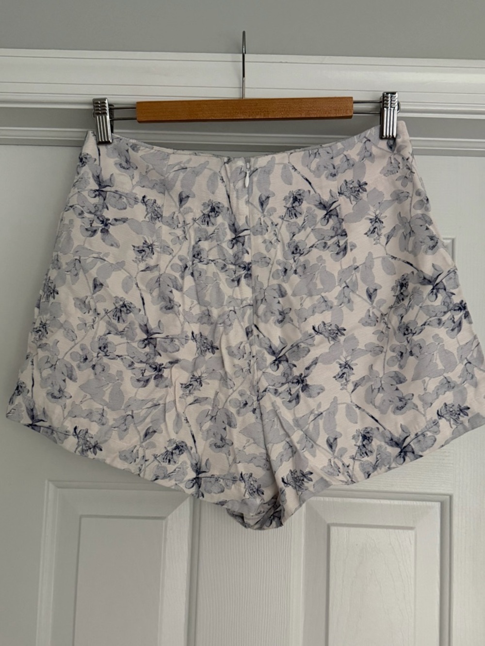 Hill house floral shorts - Picture 4 of 8